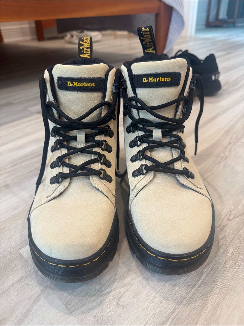Dr. Martens Women’s W Beige Utility Size 6